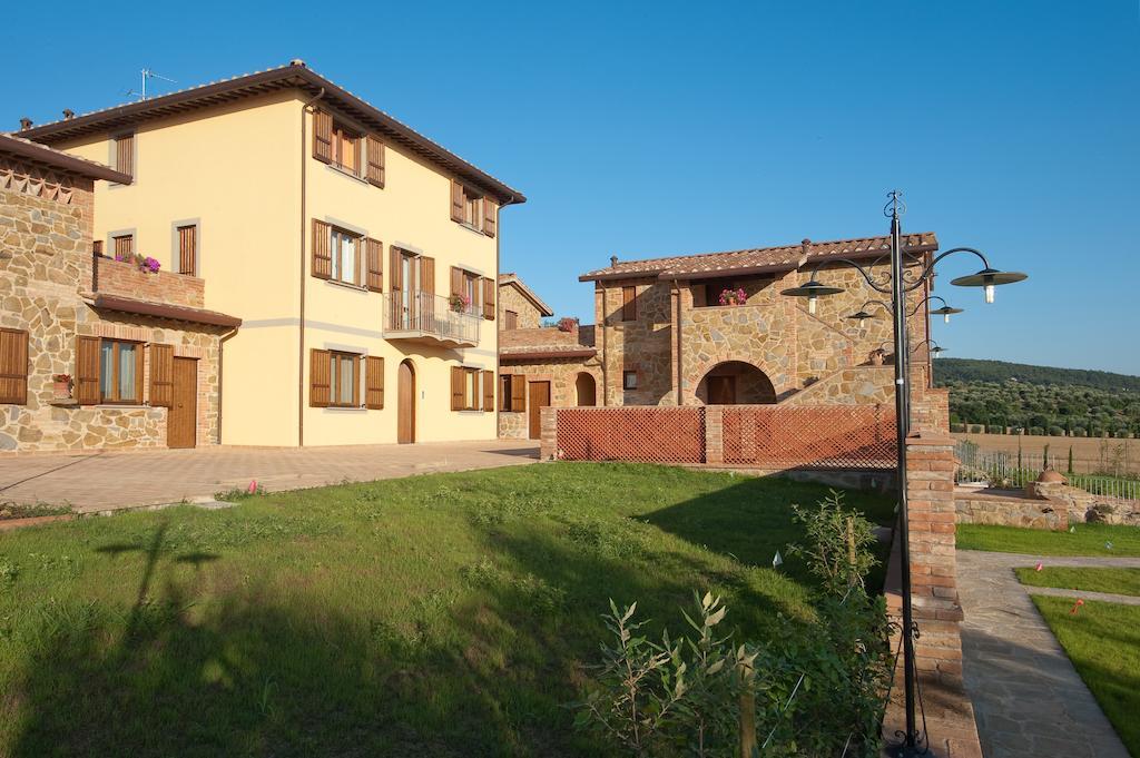 Il Borgo Sul Lago Monte del Lago Exterior photo