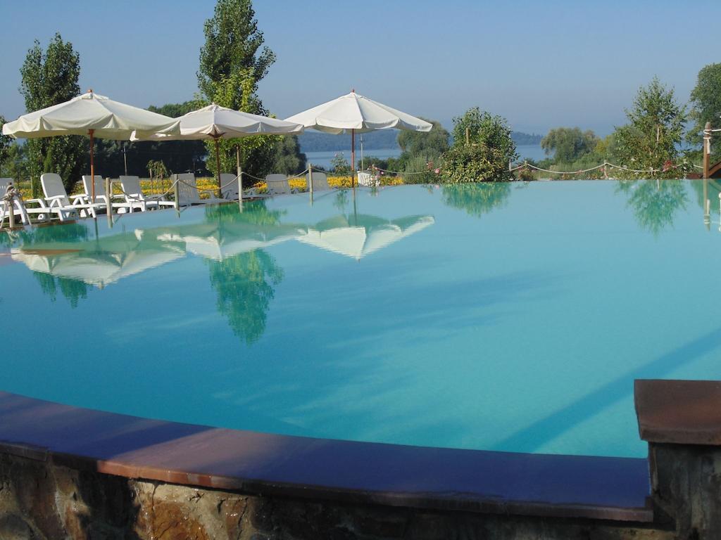 Il Borgo Sul Lago Monte del Lago Exterior photo