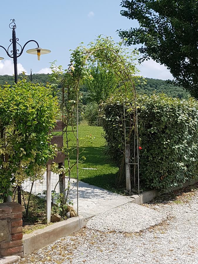 Il Borgo Sul Lago Monte del Lago Exterior photo